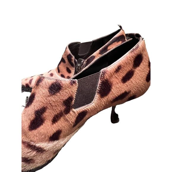 Donald J Pliner Lexy Animal Print Cheetah Kitten Heel Shoes Side Zip Spain 5.5M - Picture 9 of 12